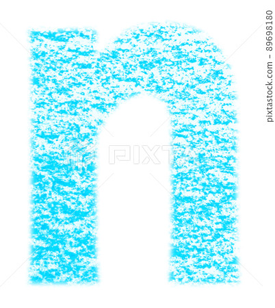 用蠟筆繪製的字母 n 小寫淺藍色背景 白色，高分辨率通行證 其他顏色可用 89698180