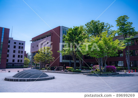 被大自然包圍的美麗山梨學院大學校園,崇光大學甲府市 被大自然包圍的美麗山梨學院大學校園,崇光大學甲府市 89699269