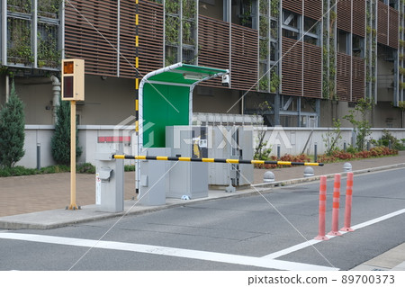 停車場入口大門 89700373