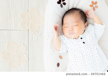 Image of a baby born in spring Image of a baby born in spring 89701468