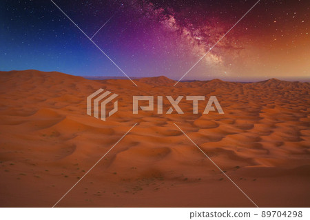 灼熱的撒哈拉沙漠的風景 89704298