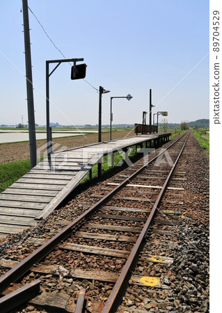 停運前的忠沼線南下德富站（北海道新都津川町） 89704529