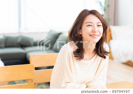 Young woman relaxing 89704597