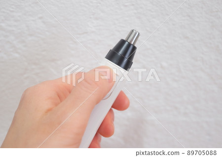 Battery replacement for electric nose hair cutter Battery replacement for electric nose hair cutter 89705088