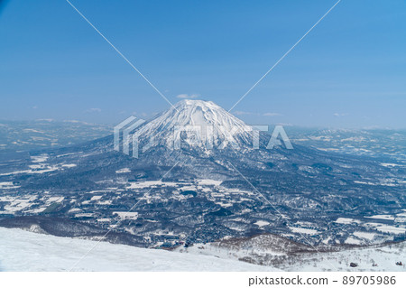 Hokkaido Niseko Niseko Annupuri Mountaintop Mt. Yotei Ski Resort 89705986