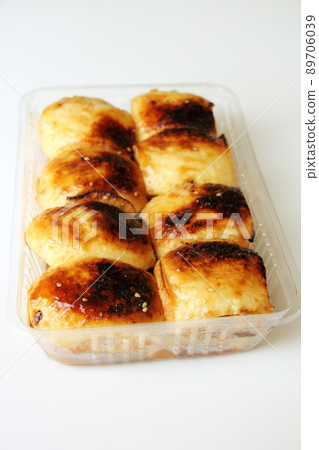 Gunma specialty grilled manju Gunma specialty grilled manju 89706039