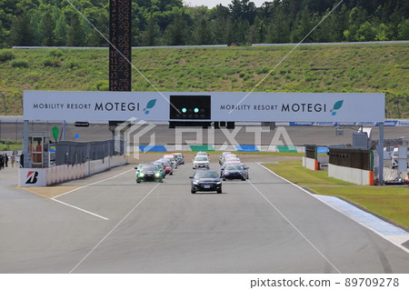 automobile, car, vehicle 89709278