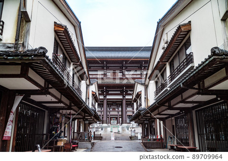 Fukui Katsuyama City Seidaiji Temple 89709964