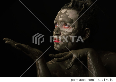 dirty smeared make up dirty smeared make up 89716010