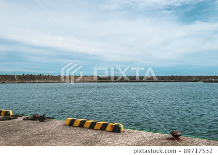 Scenery of Hiratsuka New Port 89717532