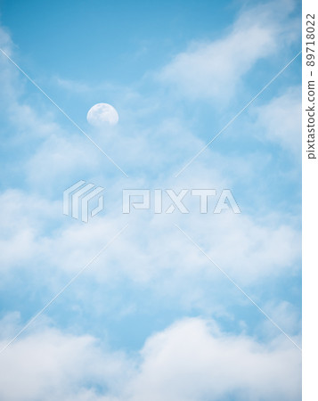 Evening blue sky and moon 89718022
