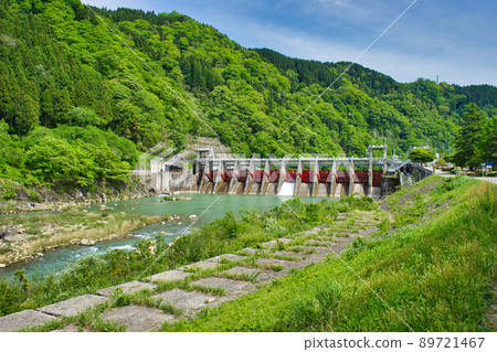State of Shogawa-Goguchi Dam and Shogawa in May State of Shogawa-Goguchi Dam and Shogawa in May 89721467