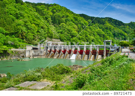 State of Shogawa-Goguchi Dam and Shogawa in May State of Shogawa-Goguchi Dam and Shogawa in May 89721473
