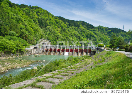 State of Shogawa-Goguchi Dam and Shogawa in May 89721476