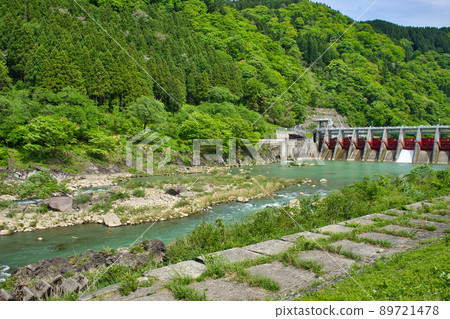 5月的莊川禦口大壩和莊川的樣子 5月的莊川禦口大壩和莊川的樣子 89721478