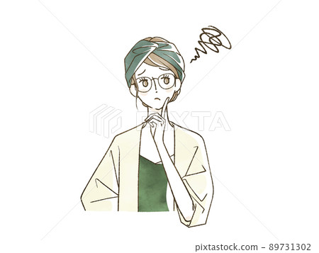 A woman who is worried 89731302