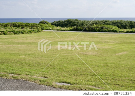 Higashi Heian Nazaki Park Lawn Square Higashi Heian Nazaki Park Lawn Square 89731324