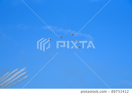 T-4 Blue Impulse Acrobat Flight Bonton Roll T-4 Blue Impulse Acrobat Flight Bonton Roll 89731412