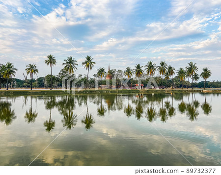 Wat Traphang Ngoen temple and buddha in Sukhothai historical park, Thailand 89732377