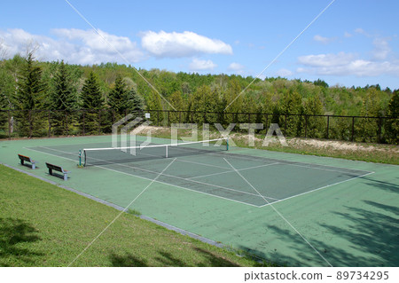 Tennis court, tennis, ball games, public facilities, greenery, outdoors, sports, exercise, net 89734295