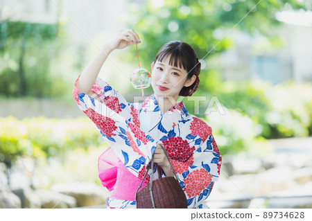 浴衣女人風鈴 89734628