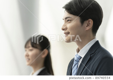 Job hunting image Profile of students undergoing interviews Job hunting image Profile of students undergoing interviews 89740554