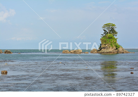 Toyama / Amaharashi Coast Toyama / Amaharashi Coast 89742327