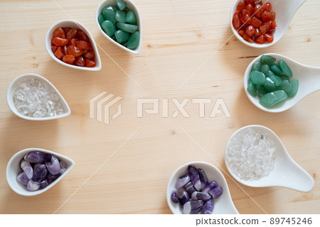 多彩的天然石材 多彩的天然石材 89745246