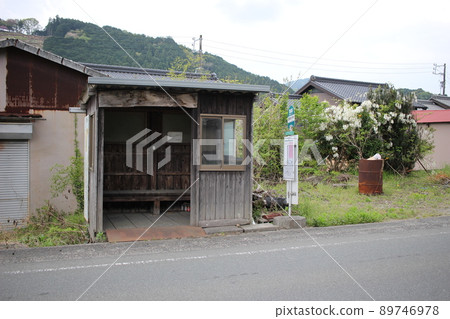 Bus stop Countryside bus stop Bus stop image 89746978