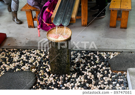 石頂區傳統手工藝品流水面生產 石頂區傳統手工藝品流水面生產 89747081