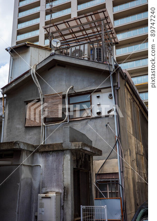 日本岡山縣一座古老而美麗的建築 89747240