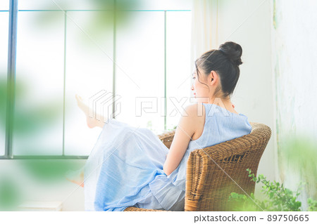 Female portrait Female portrait 89750665