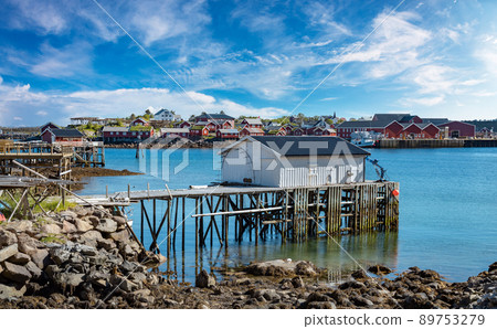 Lofoten is an archipelago in the county of Nordland, Norway. 89753279