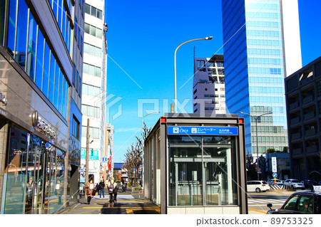 名古屋市丸之內地鐵站的風景 89753325