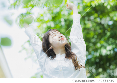 Fresh green white shirt dress woman 89755239