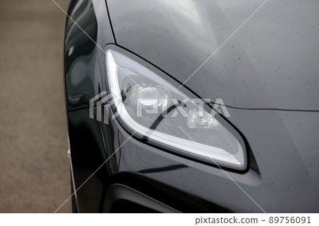 汽車大燈圖像 89756091