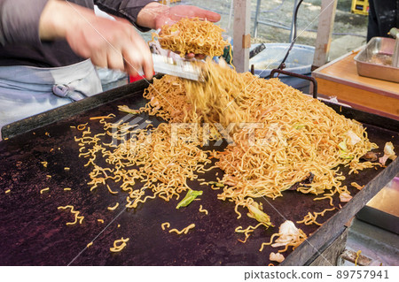 Festival opening, okonomiyaki, yakisoba, omelet, stalls, fair Festival opening, okonomiyaki, yakisoba, omelet, stalls, fair 89757941