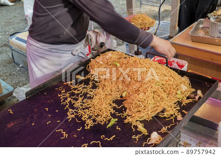 Festival opening, okonomiyaki, yakisoba, omelet, stalls, fair Festival opening, okonomiyaki, yakisoba, omelet, stalls, fair 89757942