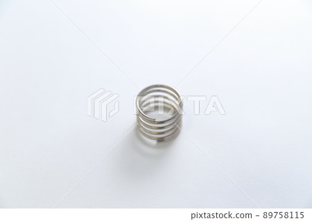 Compression coil springs (springs, springs) Compression coil springs (springs, springs) 89758115