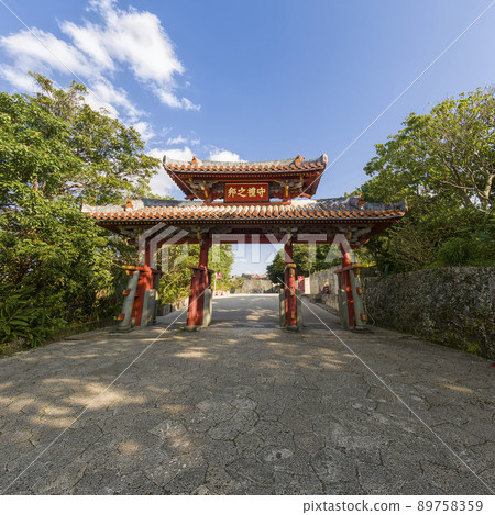 日本那霸沖繩那霸首里城門 日本那霸沖繩那霸首里城門 89758359