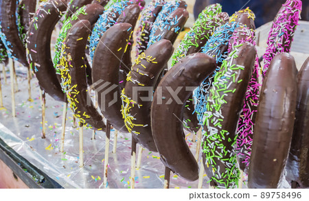 節日香蕉巧克力商店開業巧克力香蕉日本糖果攤位交易會 89758496