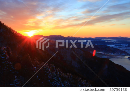 Dawn at Shindo Pass 89759188