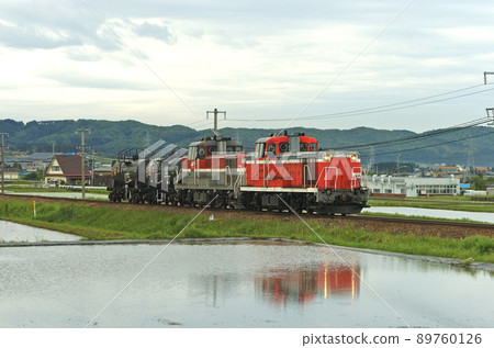 Takayama Main Line Etchu-Yatsuo-Higashi-Yatsuo JR Freight DE10-1687 (Higashi Niigata) Takayama Main Line Etchu-Yatsuo-Higashi-Yatsuo JR Freight DE10-1687 (Higashi Niigata) 89760126