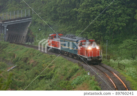Oito Line Hiraiwa-Kita-Otari JR West DD16-304 + Maya 34-2005 + DE10-1598 89760241