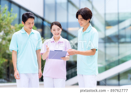 Caregiver, helper, nurse, medical photography cooperation "LINK FOREST" Caregiver, helper, nurse, medical photography cooperation "LINK FOREST" 89762777