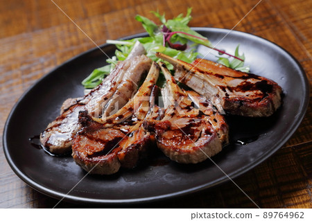 Fragrant and delicious Hokkaido lamb chops Fragrant and delicious Hokkaido lamb chops 89764962