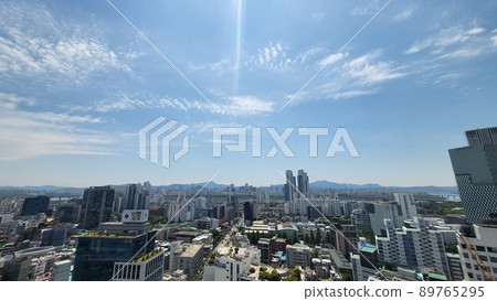 Seoul Sky 89765295