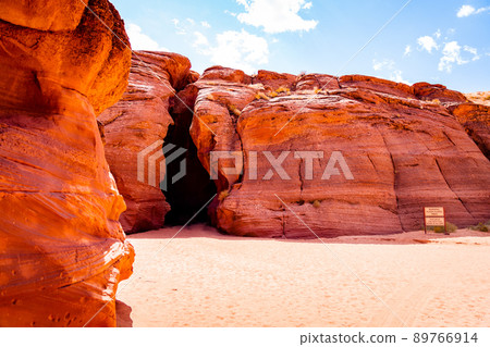 The Antelope Canyon in the Unites States The Antelope Canyon in the Unites States 89766914