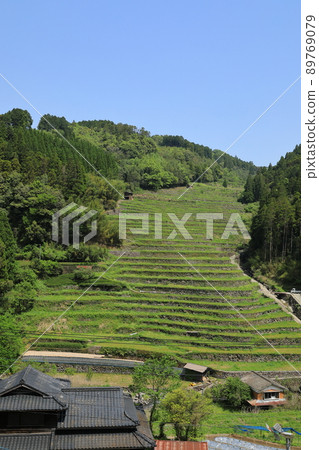 Scenery of rice terraces in the Uehara district of Hirouchi, Yame city, Fukuoka prefecture Scenery of rice terraces in the Uehara district of Hirouchi, Yame city, Fukuoka prefecture 89769079