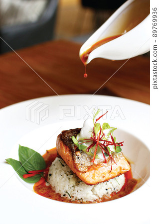salmsalmon panang curry with riceon panang curry salmsalmon panang curry with riceon panang curry 89769936